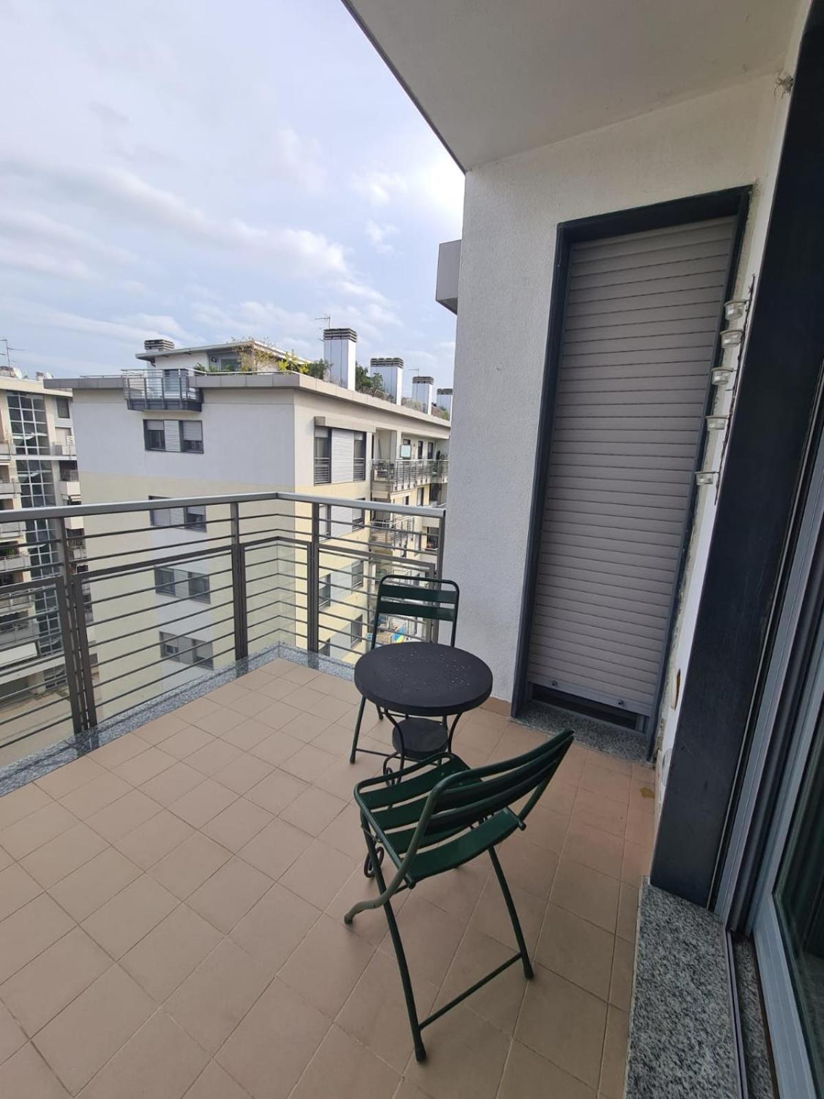 Milano Santa Giulia Business Apartment - Olimpiadi 26 Екстер'єр фото